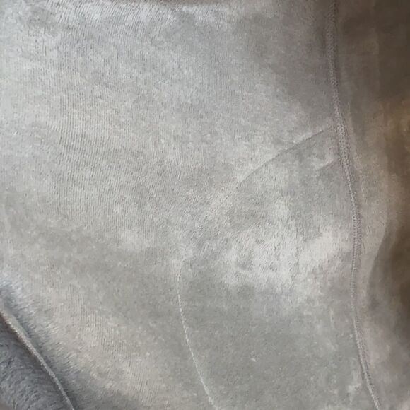 Warm and stylish vest with side pockets - Picture 6 of 7